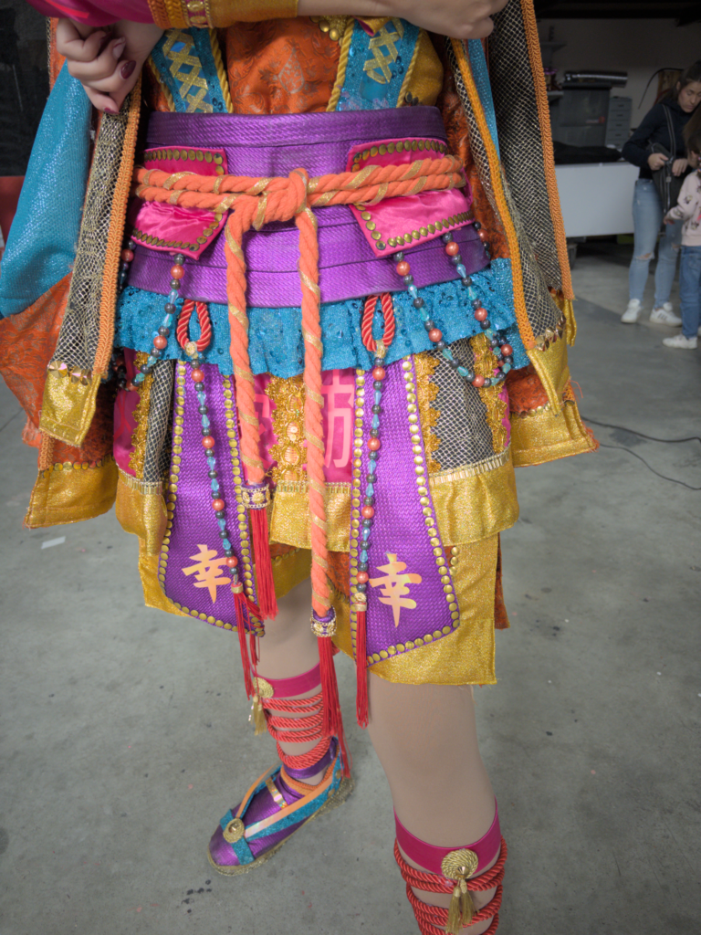 referencia-fotografica-piernas-frontal-modelado-3d-akihabara-cambalada-badajoz.